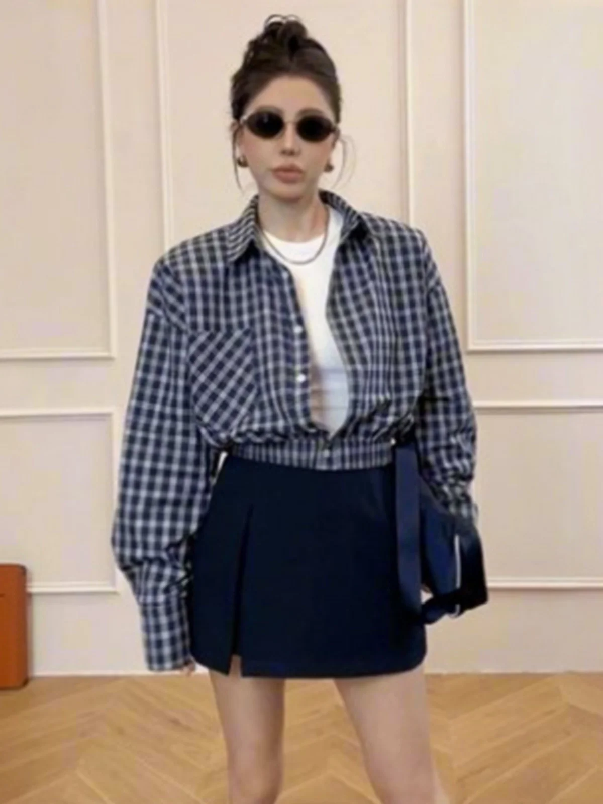 

Korean Style Plaid Shirt Jacket Women's Loose Fit Short Sleeve Long Sleeve Top Breathable Collar Button Closure