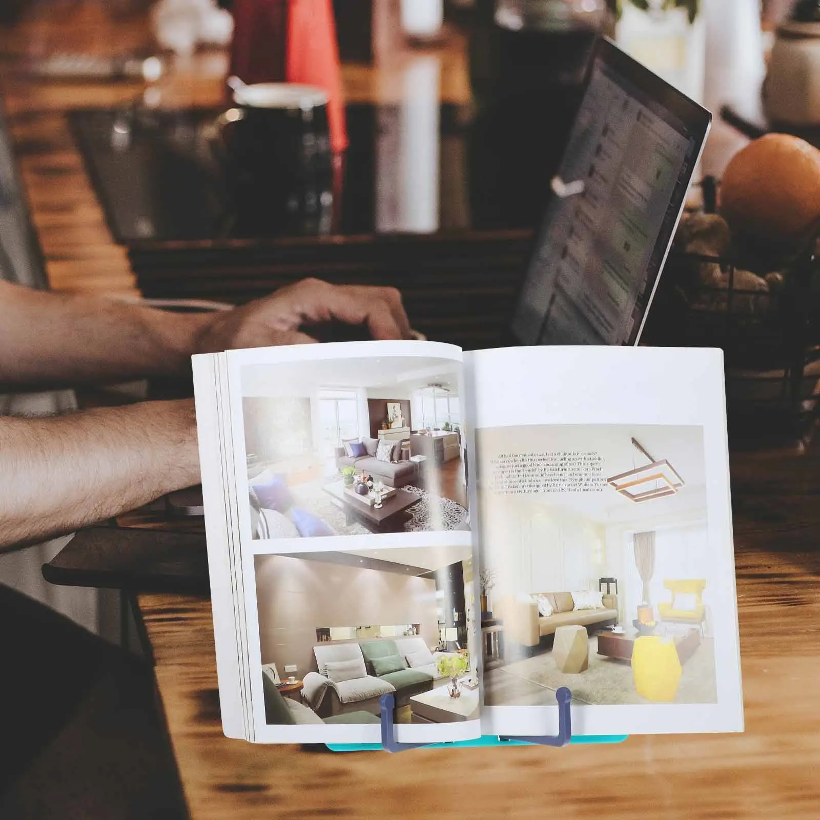 

1Pcs Kids Reading Stand Foldable Lightweight Portable Book Holder for Home School Use Adjustable Angle Page Clips Random Color