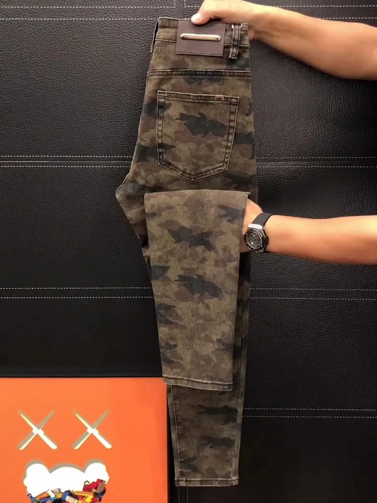 

Мужские джинсы слим-фит камуфляжной расцветки: модные, универсальные, легкие, премиум-качества, со средней посадкой, на молнии, из хлопкового стрейч-денима