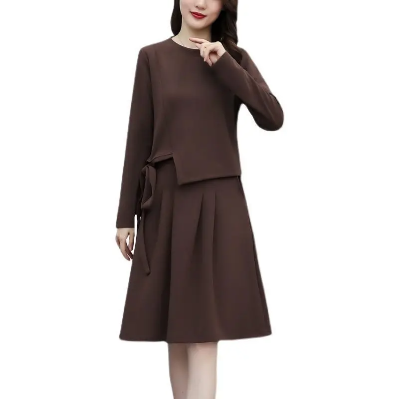 

Осеннее новое стильное элитное свободное платье из двух частей для похудения больших размеров