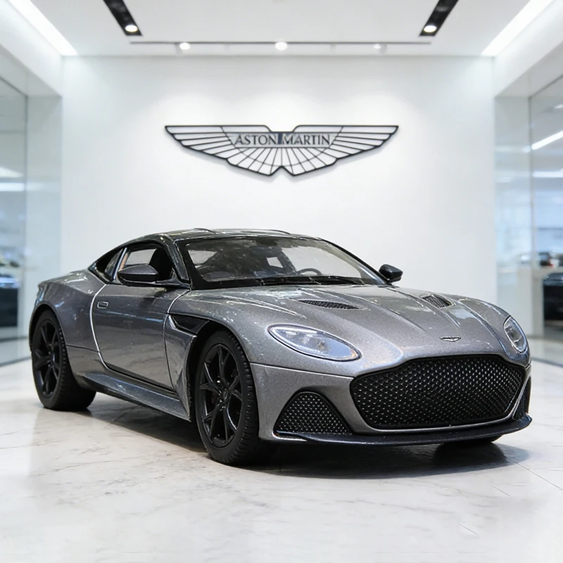

WELLY 1:24 Aston Martin DBS Superleggera: Коллекционная модель автомобиля из сплава, миниатюрная масштабная модель для детей