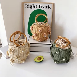 Summer Bohemian Seaside Straw Bag Handmade Hand-woven Rattan Bag Tassel Flower Pearl Decoration Bucket Bag Travel Purses 2022