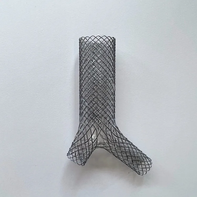 Shape memory medical non-vascular metallic fully covered Y tracheal stent with Y shape