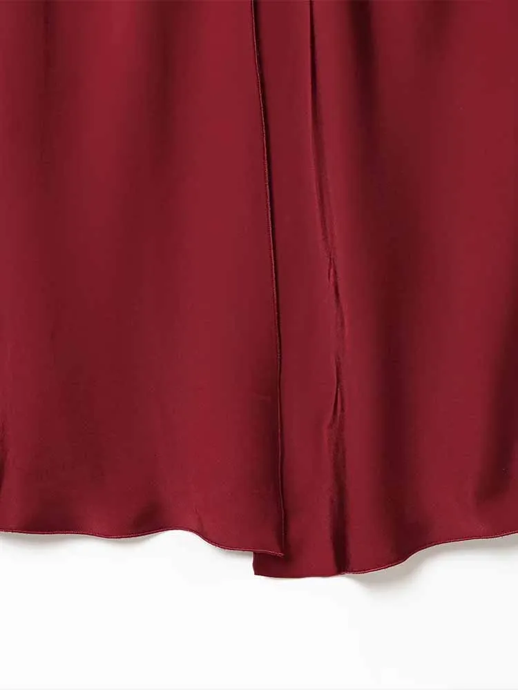 유럽과 미국 스타일의 겨울 신상 패션 트렌드 심플한 여성용 백리스 슬림핏 슬릿 새틴 슬립 드레스.