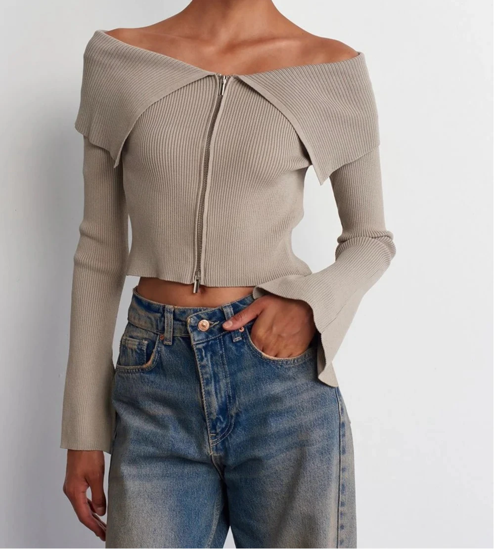 2025년 신상 스웨터 여성 오프숄더 루즈핏 슬림 숏 스타일 긴팔 탑 코트