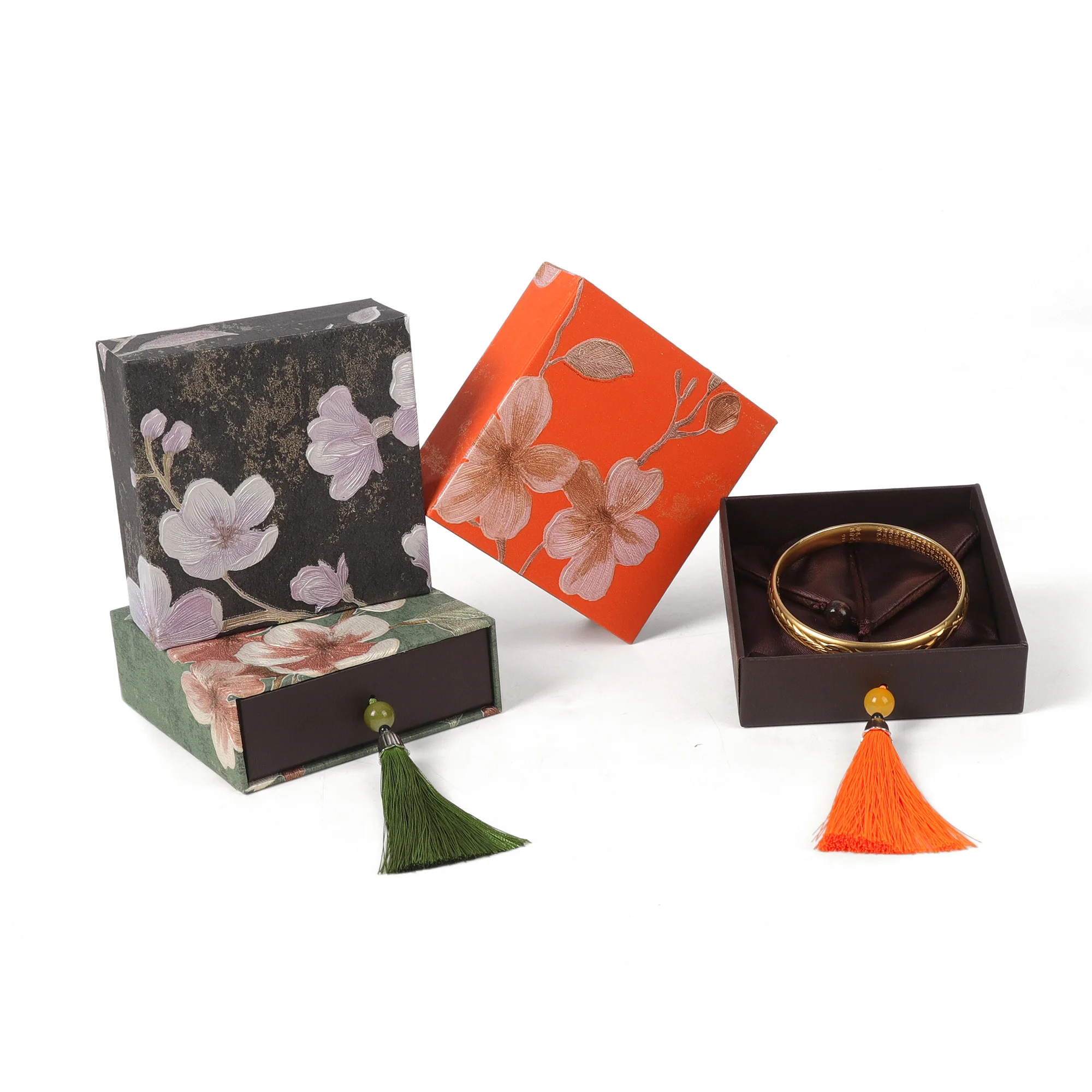 caixa-de-joias-em-ouro-e-jadeita-estilo-tradicional-chines-caixa-de-armazenamento-de-joias-padrao-floral-formato-quadrado-anti-oxidacao