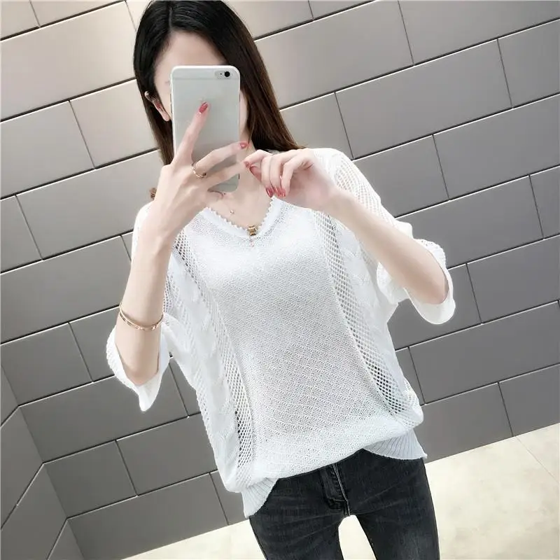 Spring Summer Thin Bat Sleeve Knit Top for Women 2023 New Loose Relaxed Pullover Round Neck Hollow Short Sleeve Bottom Top