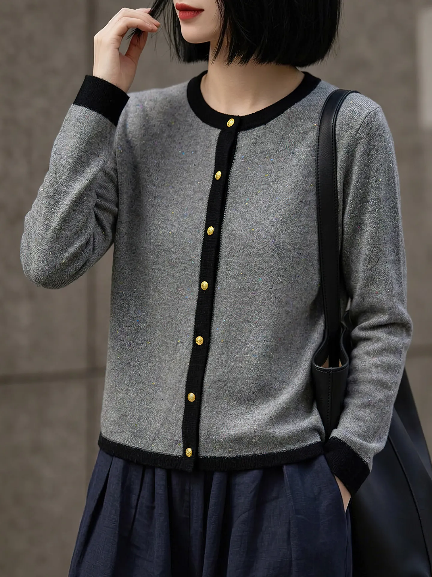Color Block Knitted Cardigan Vintage Gold Button round Neck Short Woolen Top French Style Loose Fit Soft Knitwear for Women