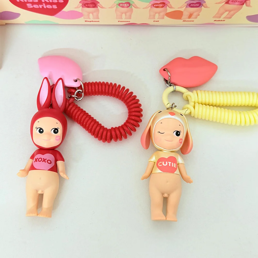 Новая горячая высококачественная мини-фигурка ангела, очаровательная серия Kiss Kiss, слепая коробка, аниме-фигурки, украшения, милые куклы, орнамент, подарочная серия