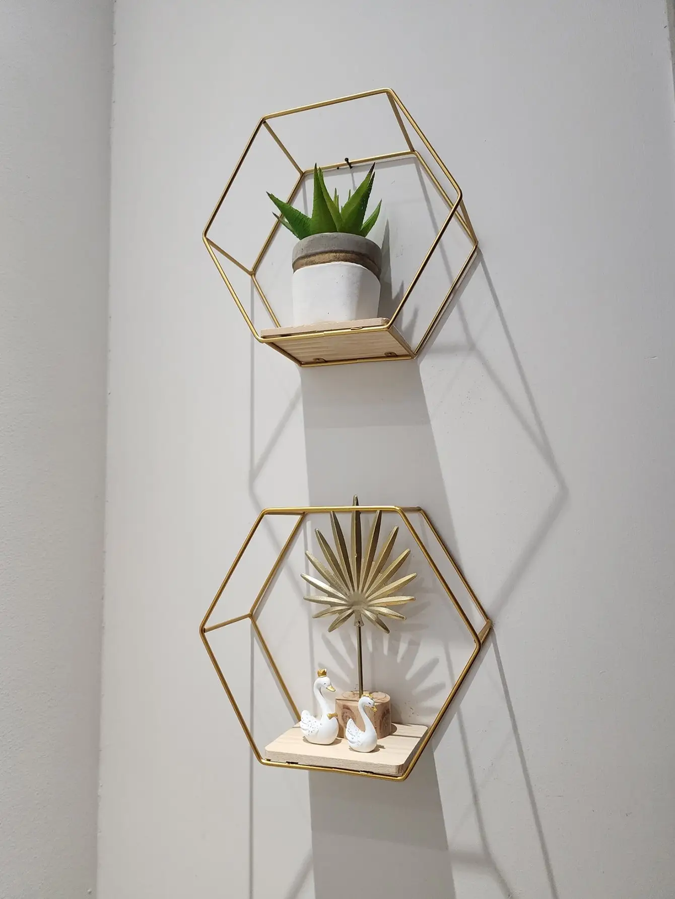 [ديكور عيد الميلاد] قطعتان من رفوف تخزين الحائط الحديدية المقاومة للحفر (L/S) - مع خطافات للنباتات/الدمى في أصيص