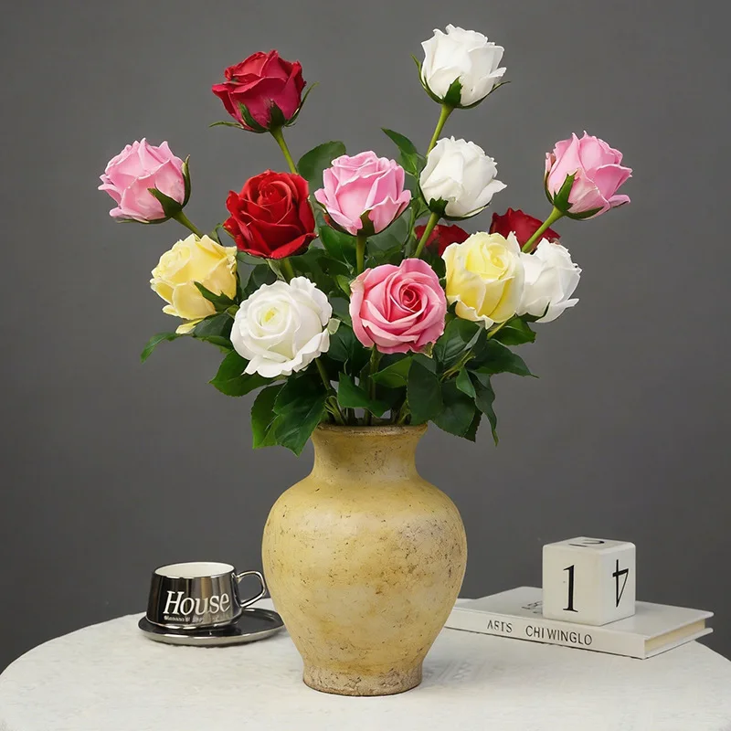 5 Stück Künstliche Feuchtigkeitsspendende Rosen Hochzeitsdekoration Echt Aussehende Blumen Brautstrauß Heim-Party Tischdekoration Realistische Rosenblumen – Detail 4