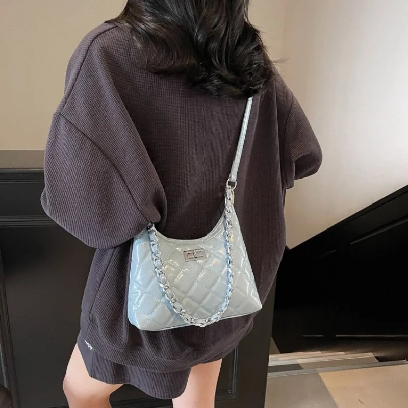 

Универсальная дизайнерская сумка для подгузников для женщин, роскошная вместительная сумка-тоут, элегантная кожаная сумка через плечо, стильная винтажная модель