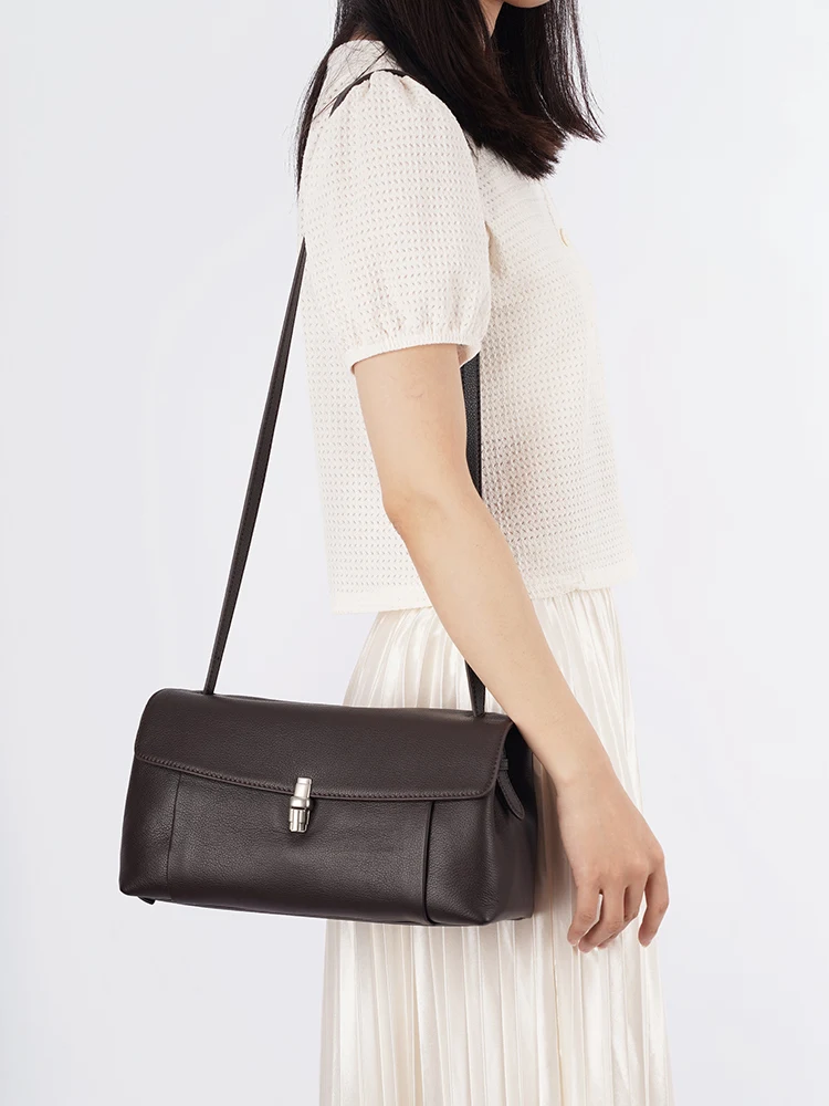 Zency Women Genuine leather Messenger Bag Vintage Coffee High Sense Commuter Bag Casual Shoulder Bag Large Capacity Satchel