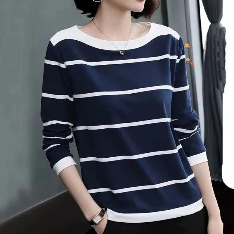 Striped Long Sleeved T-shirt Women's Korean Fashion Round Neck Top 2025 Spring Autumn New Contrasting Color Loose Base Shirt