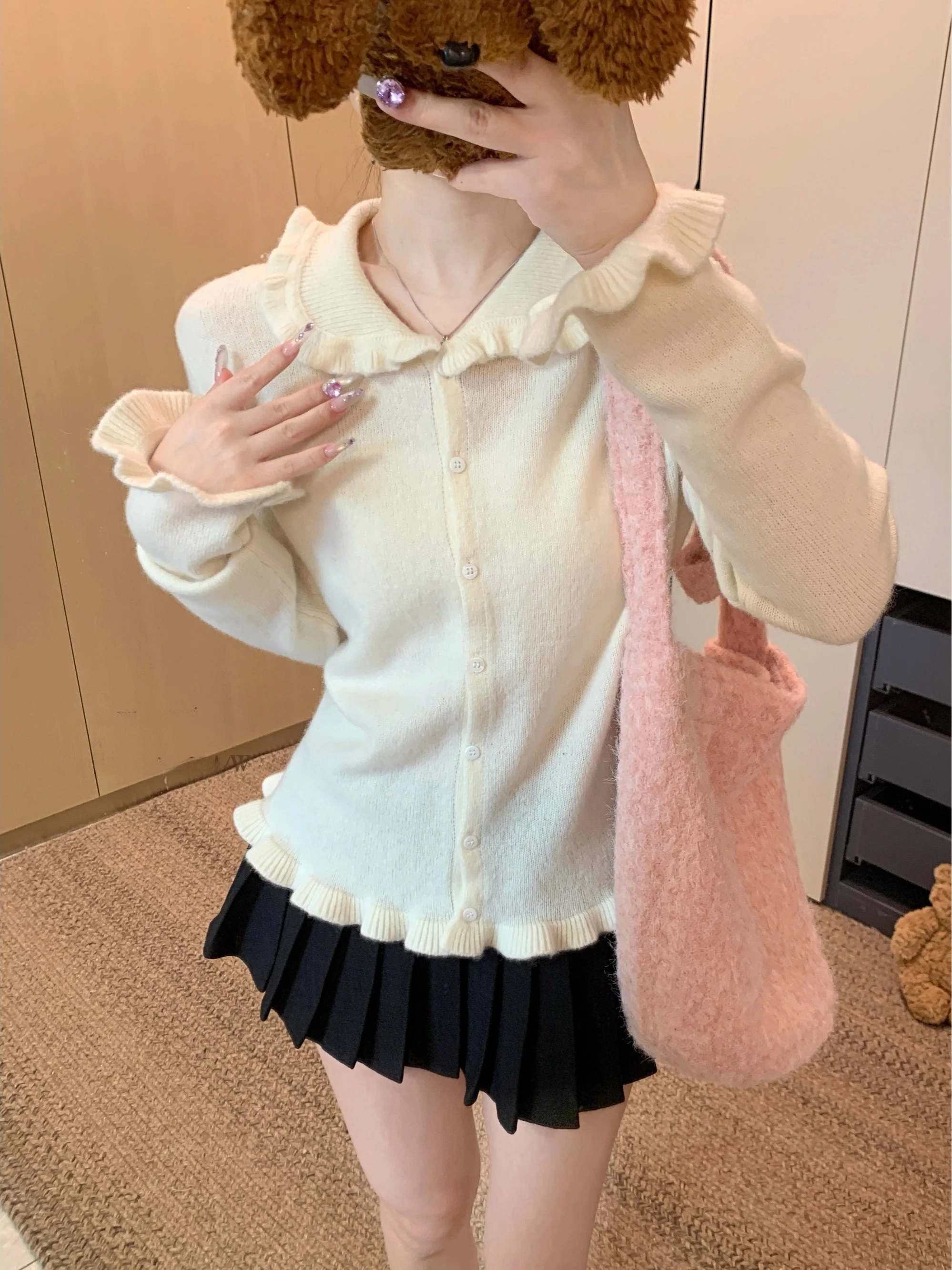 

Sweet Doll Collar Knitted Sweater Women's Loose Fashionable Winter New Style Soft Comfortable Commute Cardigan Cotton Blend