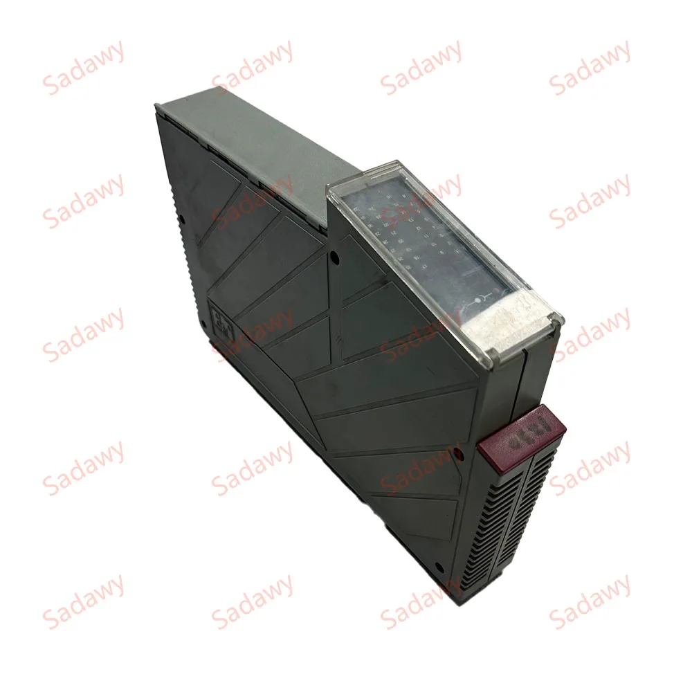 B&R 中古品 良好な状態のオリジナル DI426 デジタル PLC モジュール