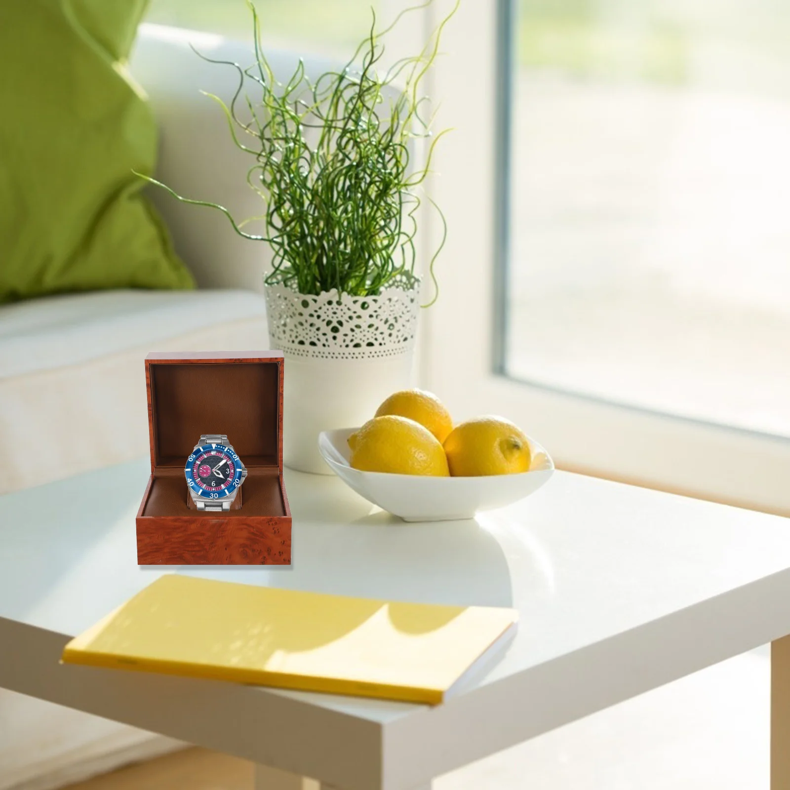 

Elegant Watch Bearer Box Luxury Piano Lacquer Finish Fine Craftsmanship for Personal Or Gifting Watch Bearer Box