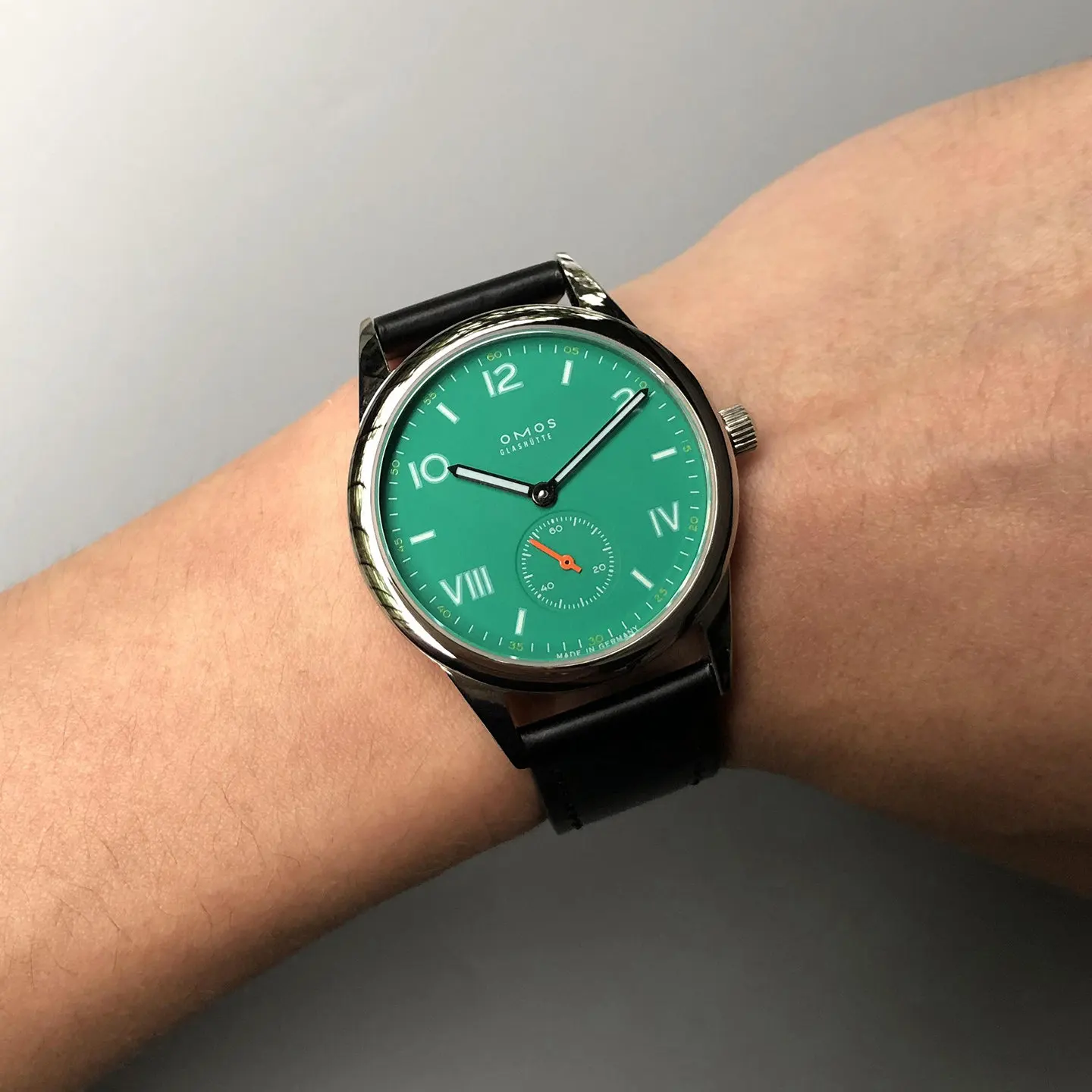 38.5mm high-end men's automatic mechanical watch, equipped with the Seagull ST17 movement, waterproof and luminescent