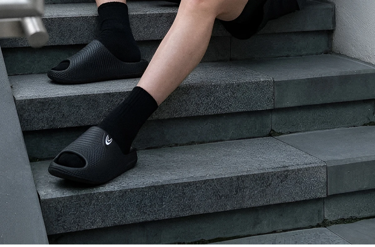XIXITIAO Zapatillas de plataforma de verano para hombre y mujer, zapatillas de baño interiores de EVA suaves y cómodas, de color sólido, antideslizantes