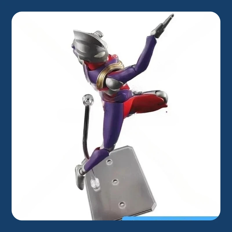 

В наличии Bandai, оригинальная аниме-фигурка, стандартная ULTRAMAN TIGA MULTI TYPE, экшн-фигурка, игрушки, Коллекционная модель, украшение