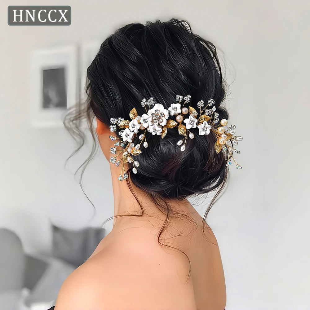 

YouLaPan Exquisite Gypsum Flower Hair Comb Paired With Alloy Leaves Suitable Weddings Banquets Dances Hair Accessories HP337