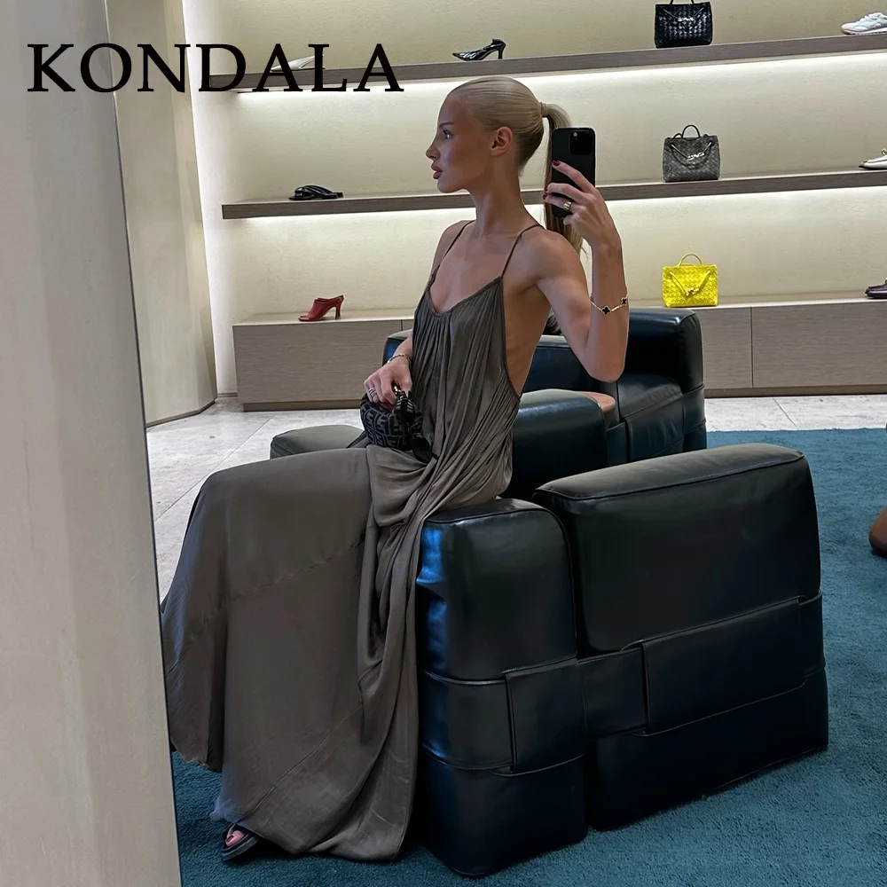 ชุดเดรสผ้าซาตินสไตล์สตรีทแวร์สำหรับผู้หญิง คอลเลคชั่นฤดูใบไม้ผลิ/ฤดูร้อน ปี 2025 แบรนด์ KONDALA แฟชั่นลำลอง สีพื้น โชว์หลัง คอทรงโอ แขนกุด ทรงหลวม