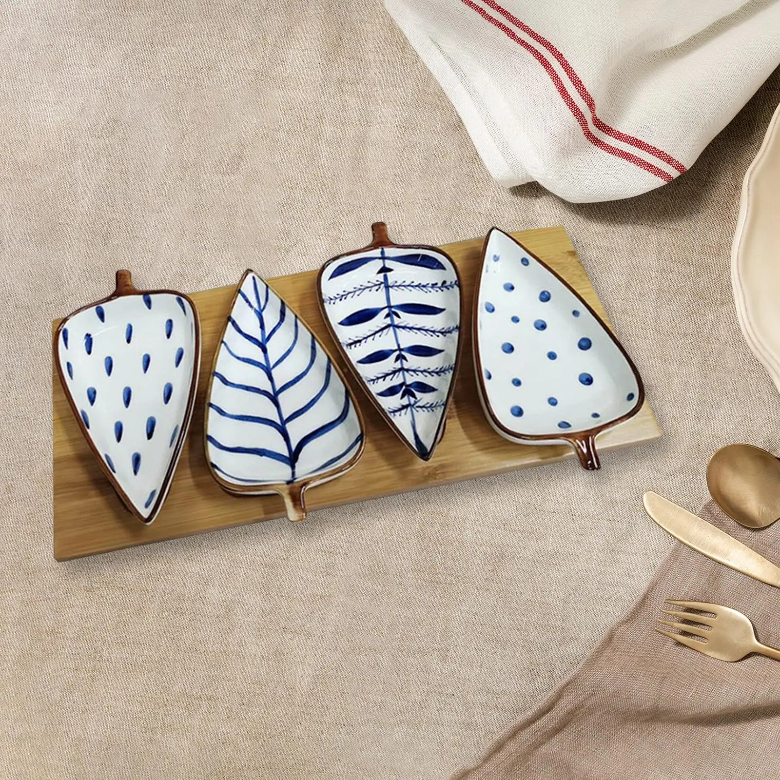 

4Pcs Leaf Japanese Dishes, Ceramic Hand Painted Underglaze Dinnerware for Appetizer Sauce Cold Dishes