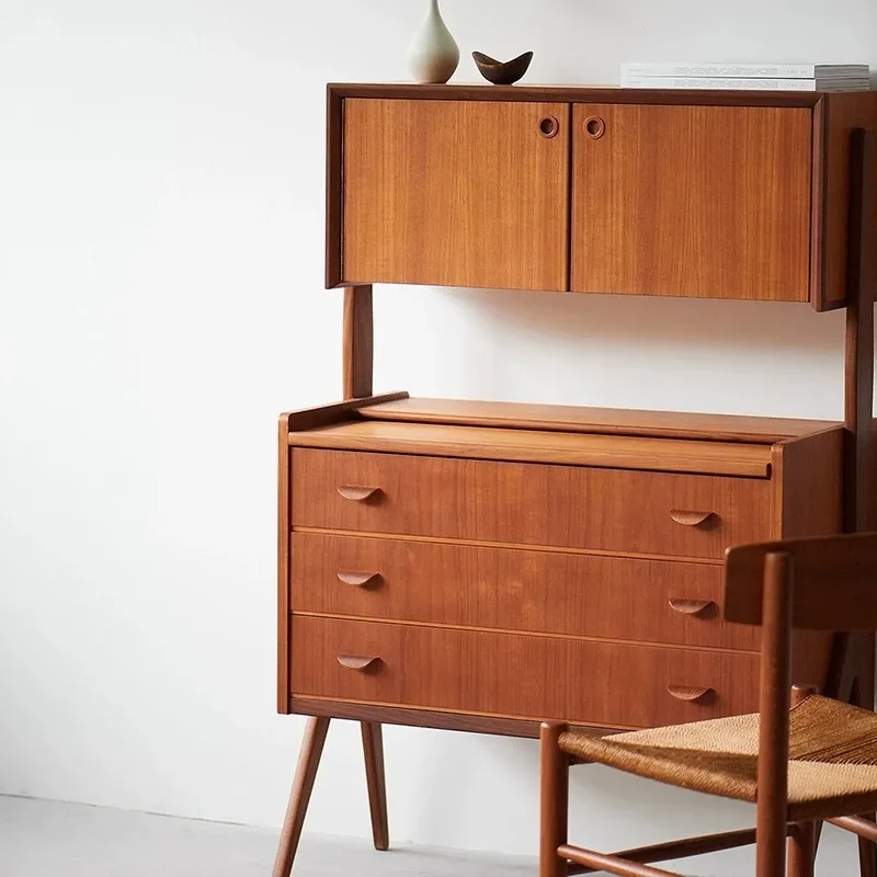 البساطة الاسكندنافية، خزانة جانبية لتناول الطعام، منزل صغير، غرفة المعيشة وغرفة النوم #2