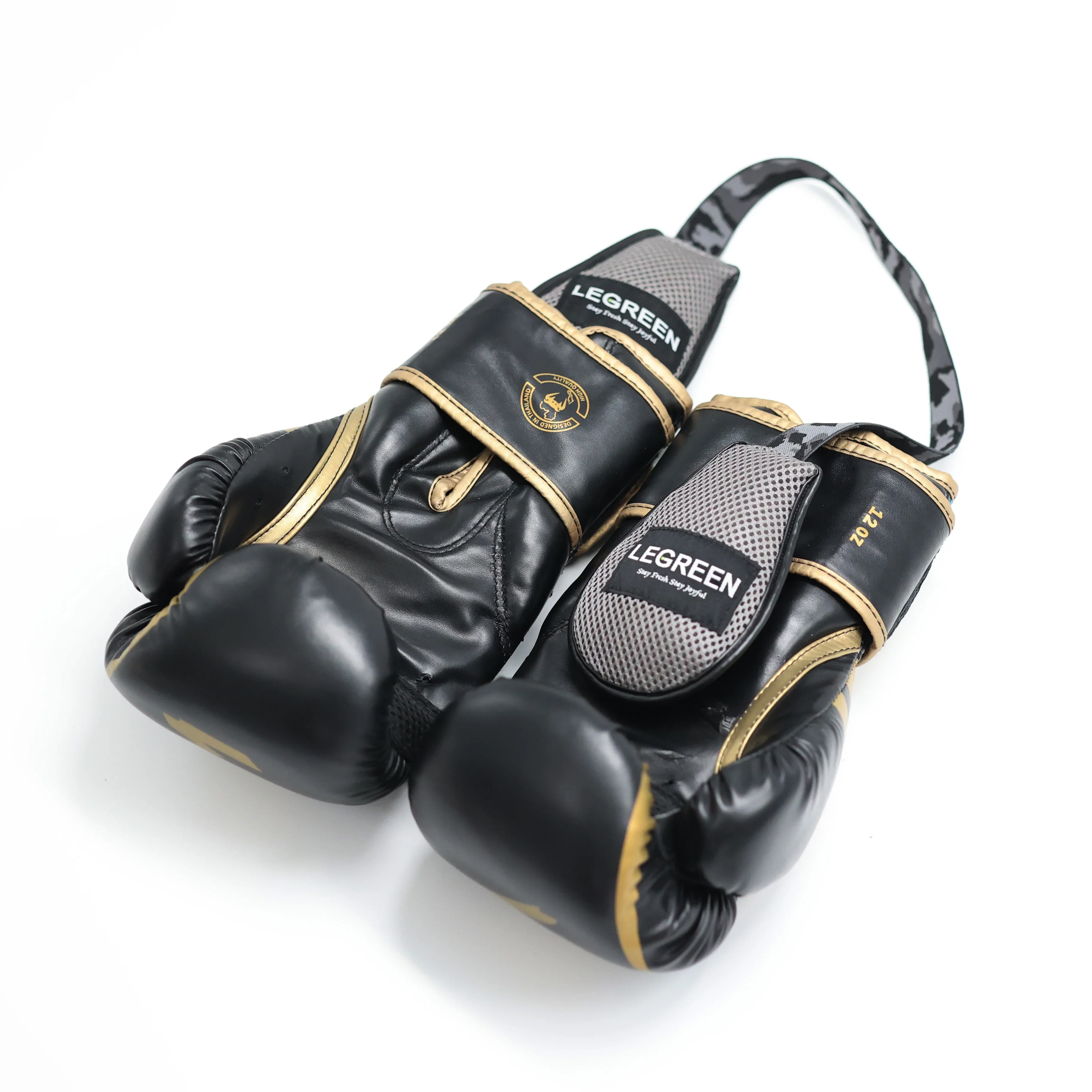 1Pair Of Boxing Gloves Deodorizing Bamboo Charcoal Bags And Portable Glove Maintenance Bags Boxing  ukraine Football mouthguard