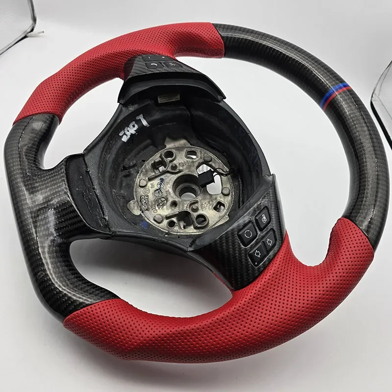 الأكثر شعبية M الأداء ألياف الكربون الجلود المثقبة خياطة سوداء لعجلة القيادة التلقائية E90