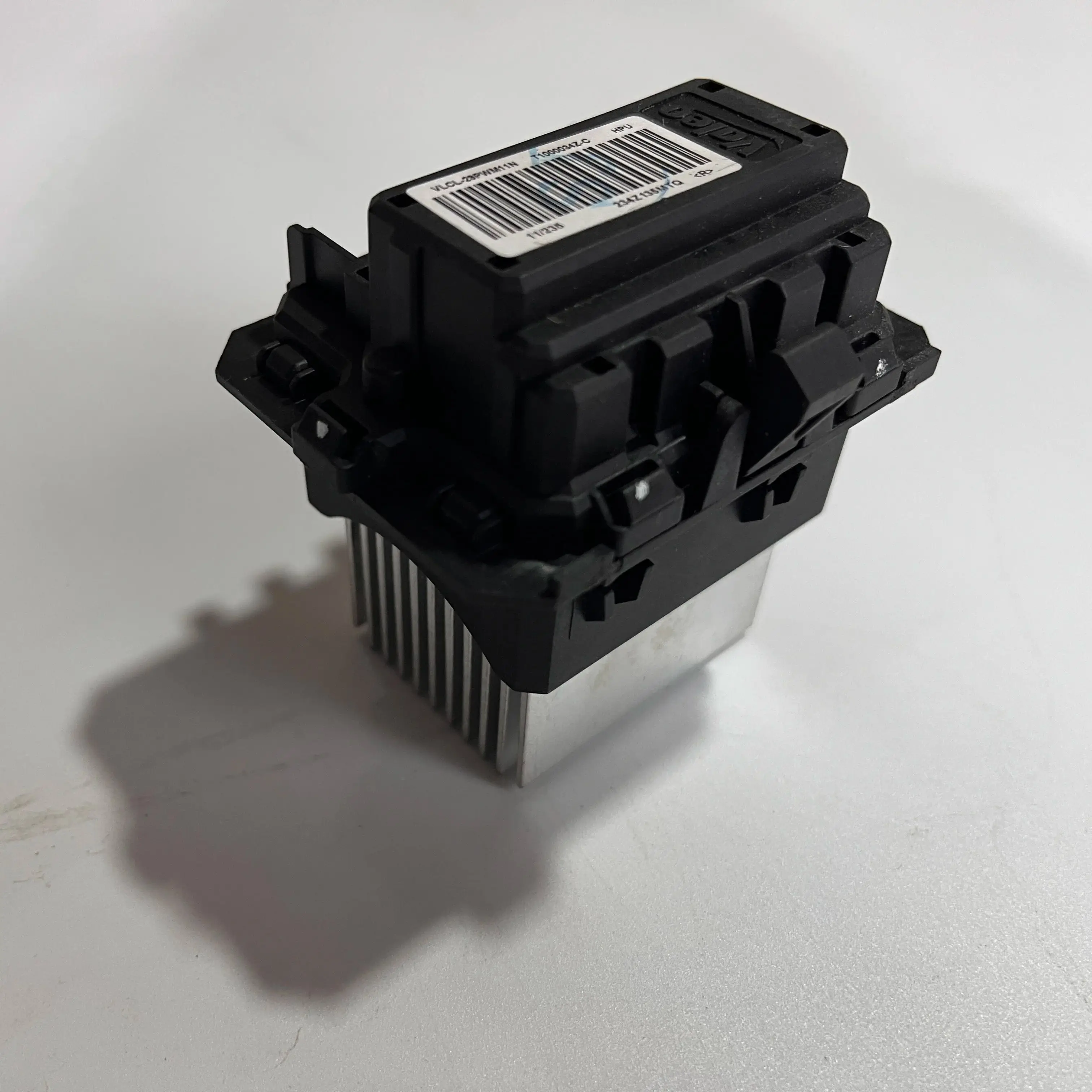 

МОДУЛЬ УПРАВЛЕНИЯ ЭЛЕКТРОННОЙ СКОРОСТКОЙ ПЕРЕМЕННОГО ТОКА (CHERY TIGGO3/5/7/8)