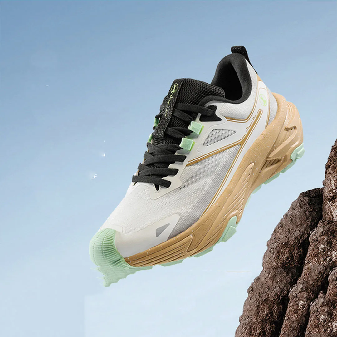 2025 Summer Hot New Unisex Walking Outdoor Shoes Breathable Lightweight Casual Shoes Outdoor Hiking Sneakers Very Good