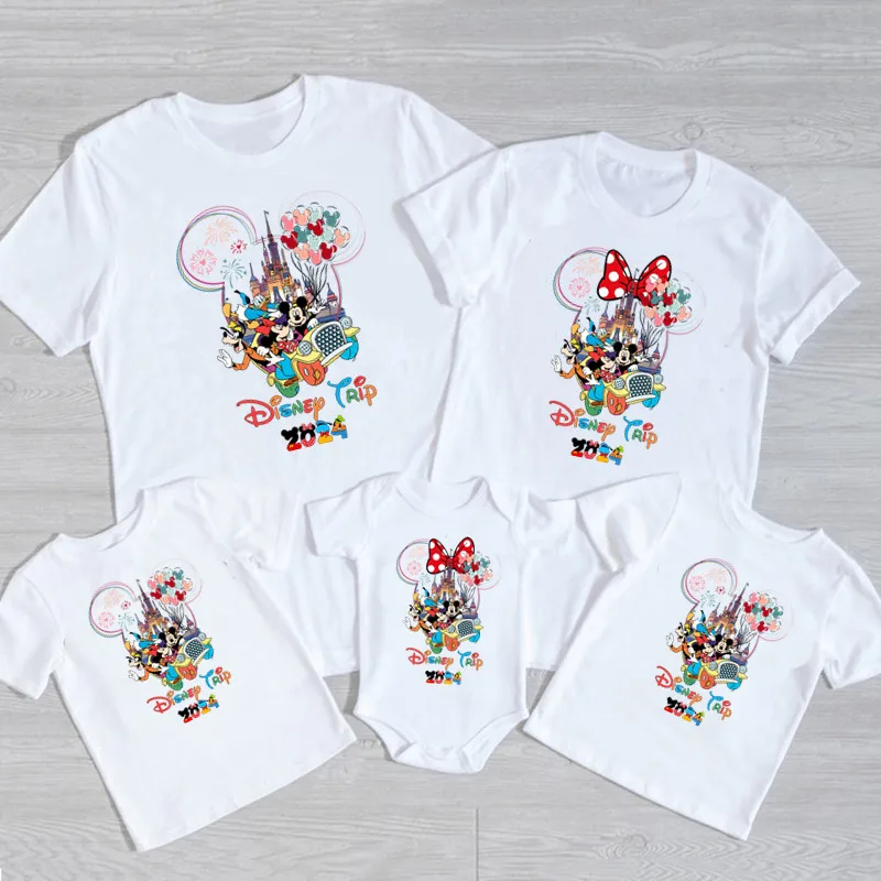 2024 Summer Vacation Style Family Matching Outfis Cute Disney Trip Family Clothing Cotton Tshirt Mother Father Kids Matching Tee