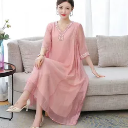 2025 Spring/Summer New V-Neck Embroidered Dress With Pink Flowers Large Size Loose And Thin Mid-Length Knee-Length Skirt