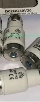 

5PCS D02GG40V20 D02GG40V25 D02GG40V35 D02GG40V40 D02GG40V50 D02GG40V63 D02 400V gG FUSE New Original Stock