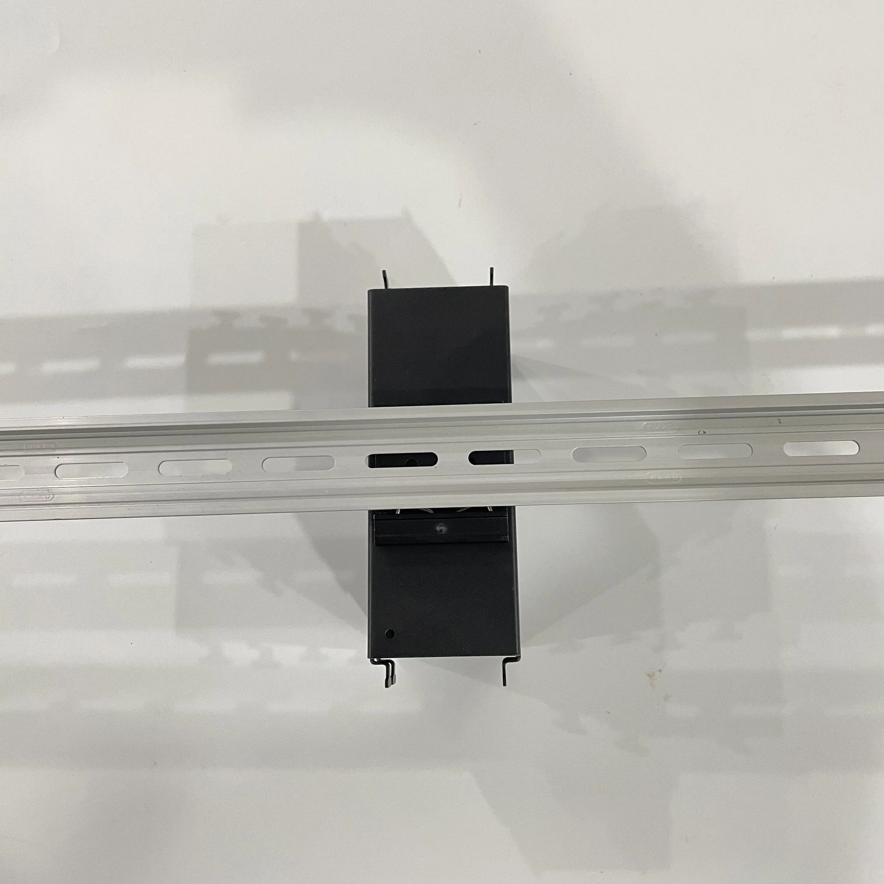 Panel patch RJ45 rel Din 12 port dengan panel patch jaringan Cat6 Keystone Jack STP FTP