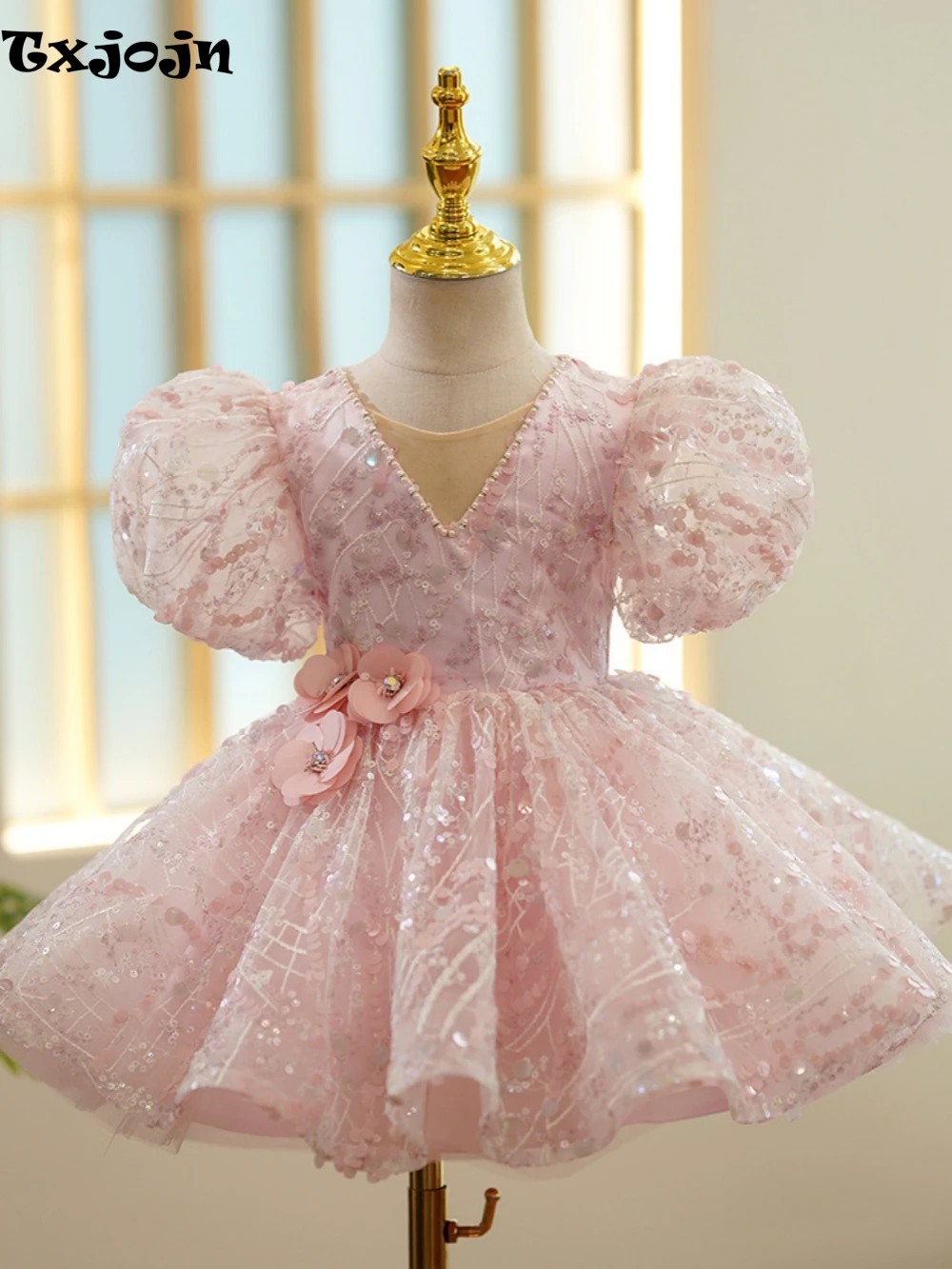 

Exquisite Sequined Tulle Girls Dresses For Birthday Party 3D Flower Puff Sleeve Kids Princess Gown Stage Performance Customized