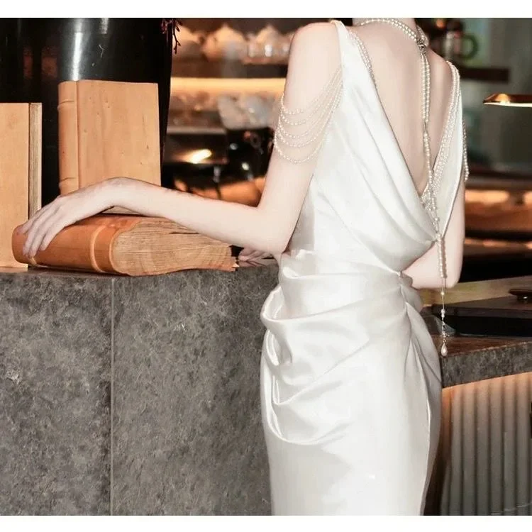 High-end No. 41 satin light wedding dress white simple outing yarn retro sling bride temperament evening dress skirt