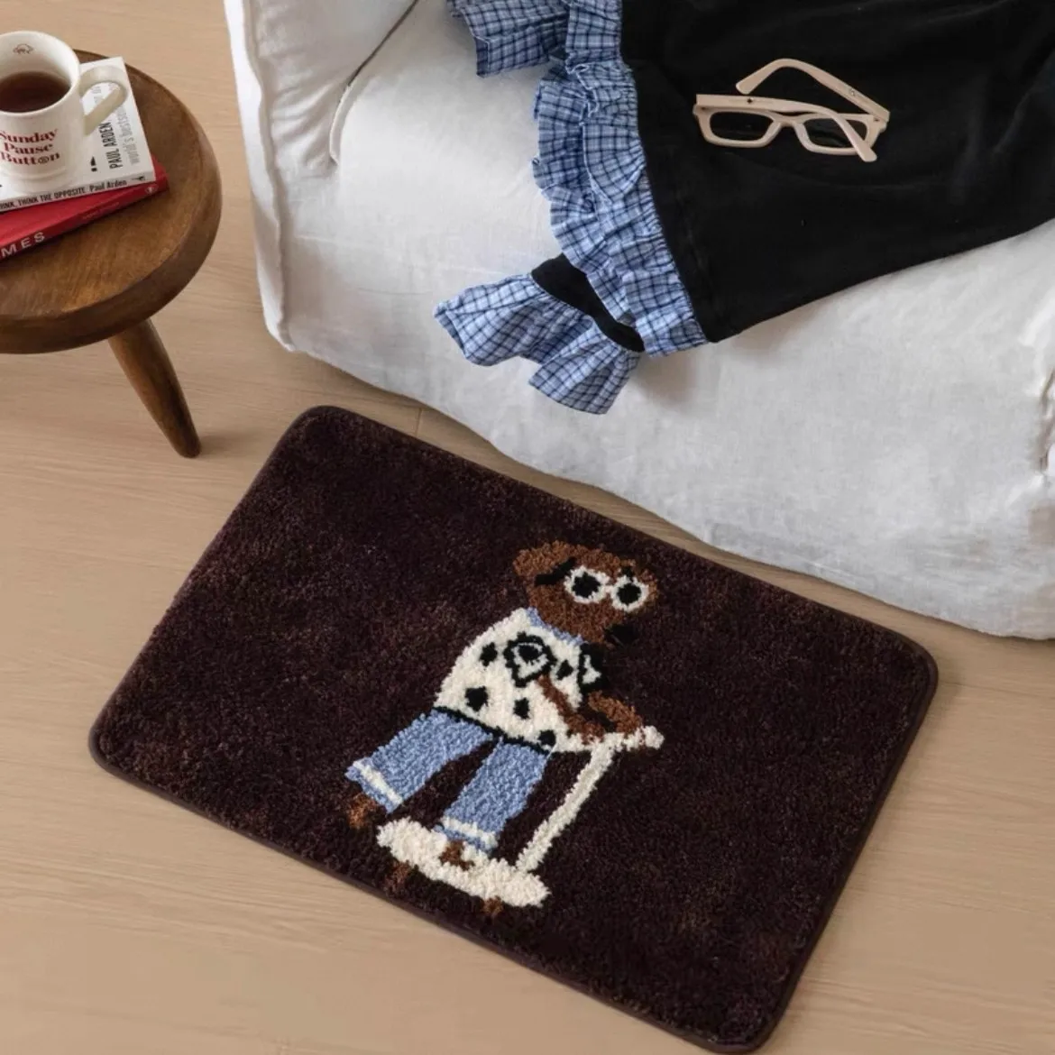 VIKAMA Playful Puppy Print Bathroom Carpet, Non-Slip Floor Mat for Bath And Living Room Decor, Cute Dog Theme Home Decor Accent