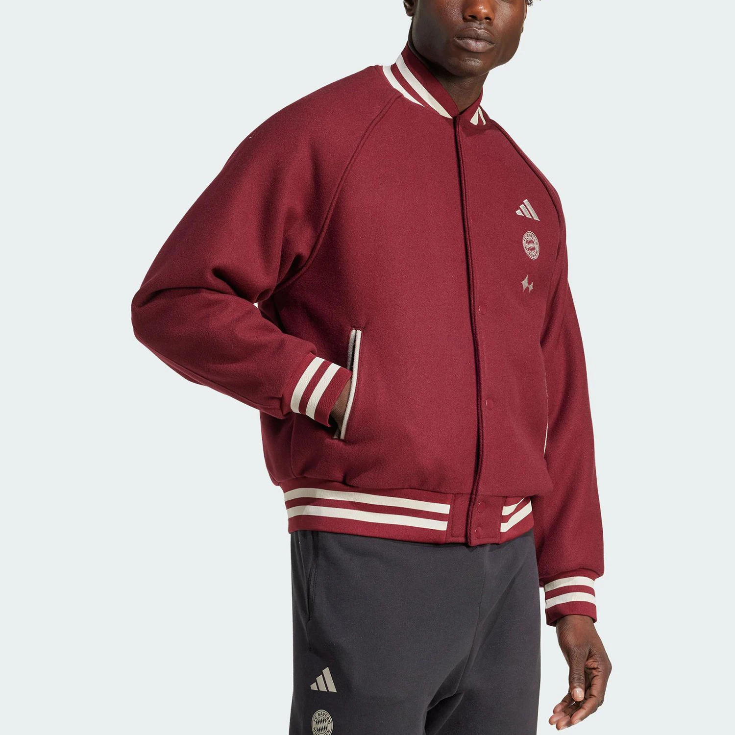 Adidas Originals 2025 Mens Loose Training Jacket JF0583