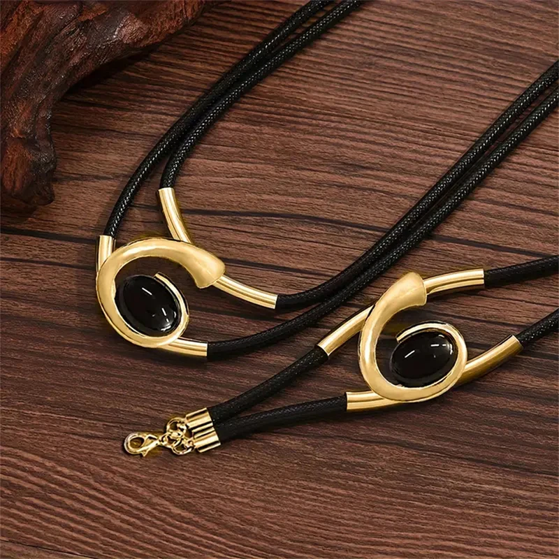 HEZIOWYUN Bohemian Jewelry Sets for Women Stylish Layered Design Chain Bracelet and Chain Necklace 2 Pcs Set