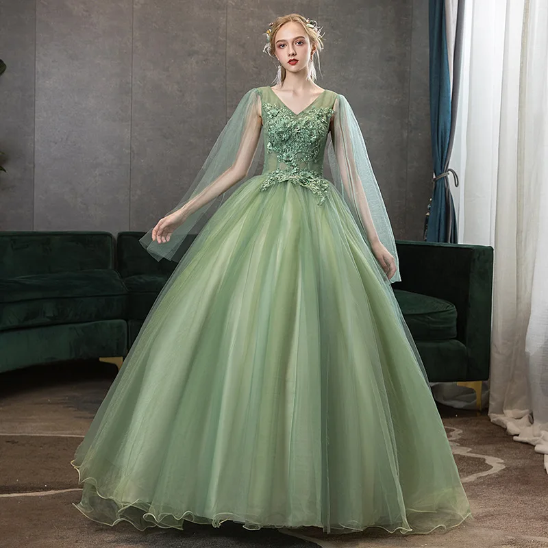 Abiti da ballo con applicazioni in pizzo verde oliva Abiti stile Quinceanera con mantella che borda Perle Abito da festa Abiti da ballo Vestido De 15 16 Anos