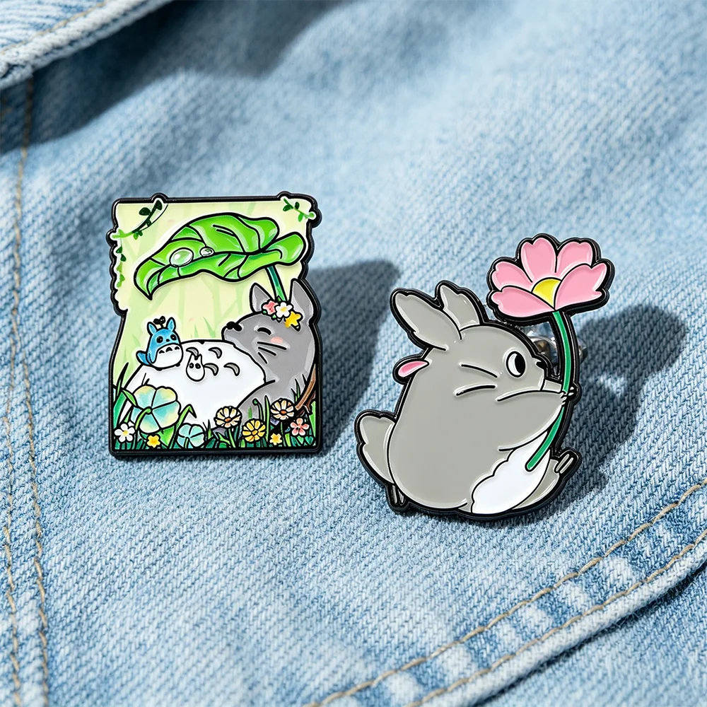 2pcs/set Anime Movie Cute Cat Enamel Pin Lapel Pins Women Men Brooch for Clothes Cute Badges Metal Jewelry Accessories Fans Gift
