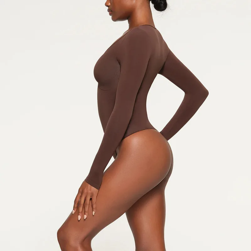 محبوك المرأة قميص قاعدة طويلة الأكمام أزياء تنوعا جديد مثير فتاة ساخنة ضيق ارتداءها الخريف