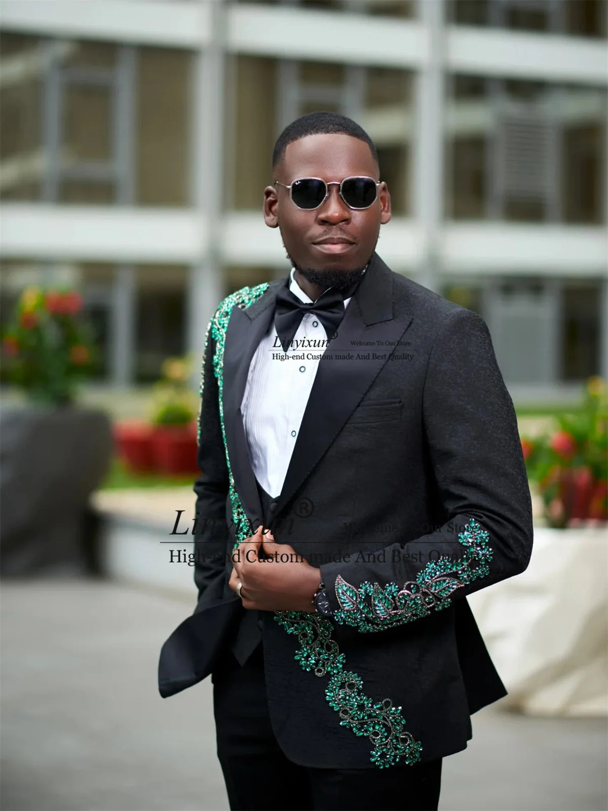 

Fashion Jacquard Men Suits Crystals Stones Tuxedos 3 Pieces Sets Wedding Party Outfit Customized Slim Blazer robe mariage femme