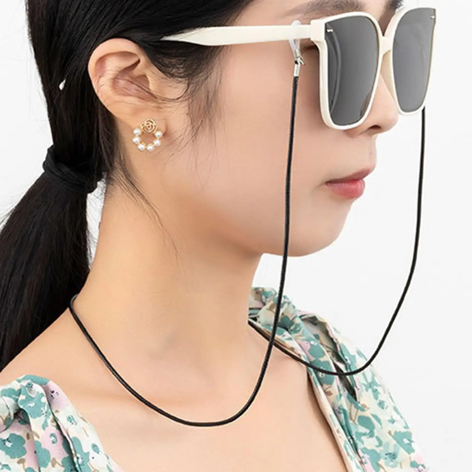 

Sunglasses Lanyard Strap Necklace Leather Eyeglass Glasses Chain Leather Cord Reading Glasses Eyewear Accessories