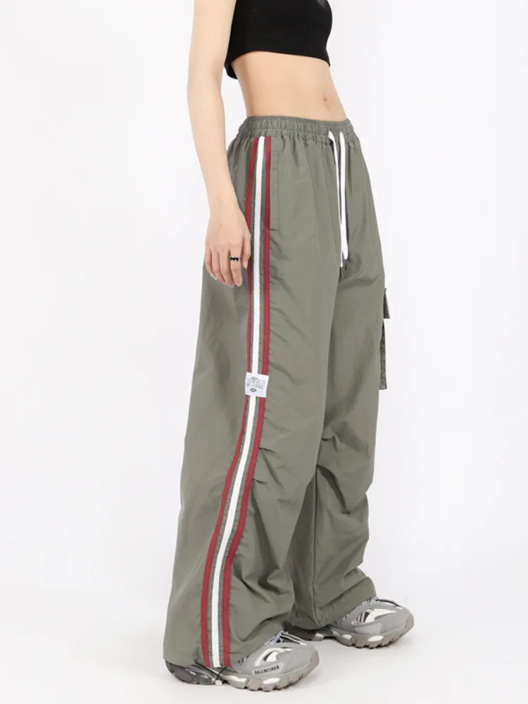 Y2k kpop carga pant feminino bolsos com cordão perna larga chique punk calças baggy listrado esportes moletom pára-quedas jogger