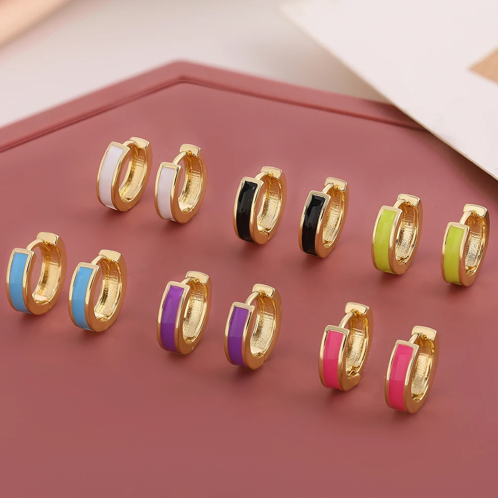 Trendy Enamel Small Ear Buckles for Women Fashion Geometric Gold Lines Cute Huggies Hoop Earrings Party Holiday Jewelry Gifts