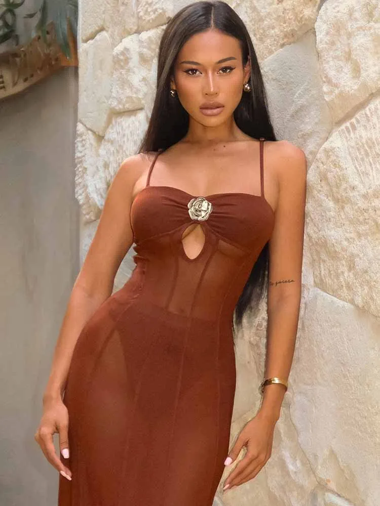 BKQU maille Patchwork voir à travers Maxi robe femmes Spaghetti sangle Sexy mince robe de soirée en métal fleur couvrir plage longues robes