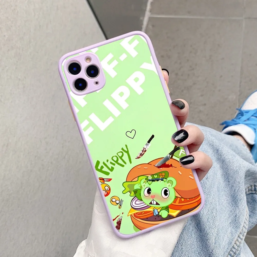 Etui na telefon Happy Tree Friends do iPhone 14 11 12 13 Mini Pro Max 8 7 Plus X XR XS MAX Półprzezroczysty matowy pokrowiec